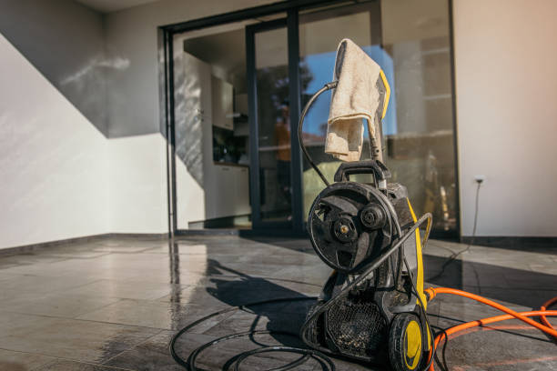 Best Animal Enclosure Cleaning  in Bayshore, NC